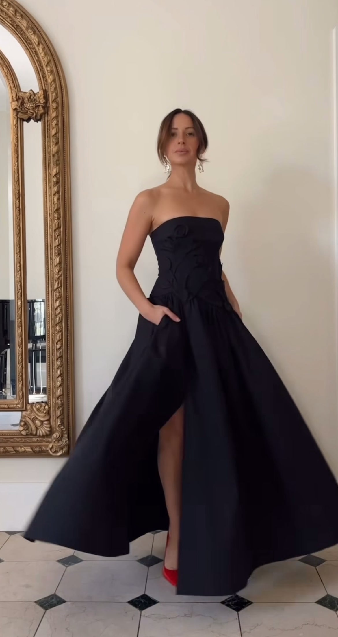 Sheike -Maya Gown - Black